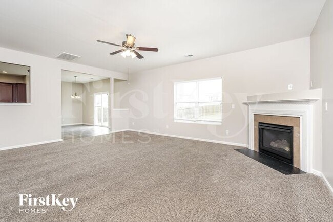 Building Photo - 294 Hartsfield Forest Dr