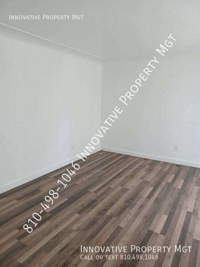 Building Photo - 5476 Westchester Dr