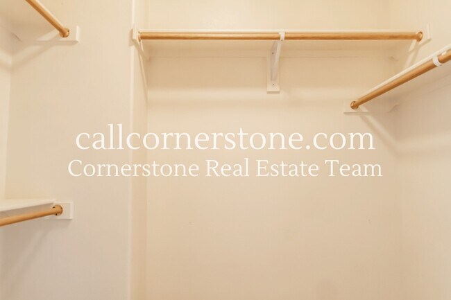 Building Photo - 13932 Sierra Star Ct