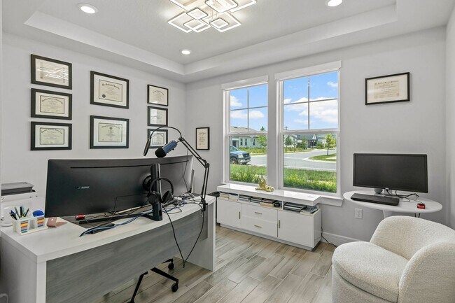 Building Photo - Available Furnished or Unfurnished 2Bed/2Bath+Office in Weslyn Park at Sunbridge