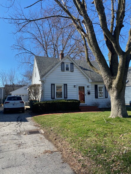 Building Photo - 8956 W Delaware Pky