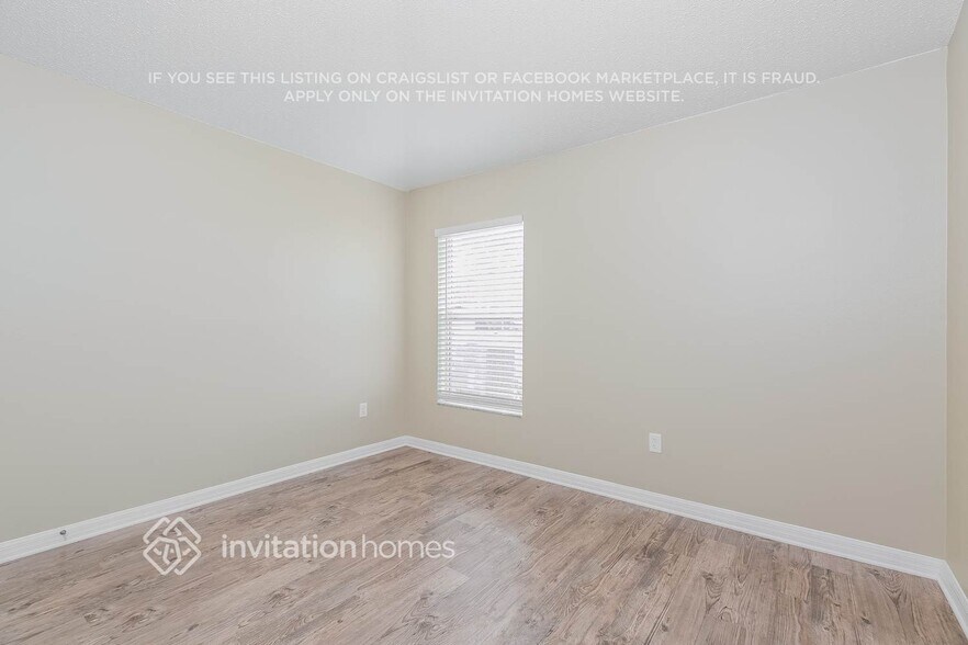 Building Photo - 1433 Hemingway Blvd