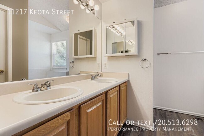Building Photo - 11217 Keota St