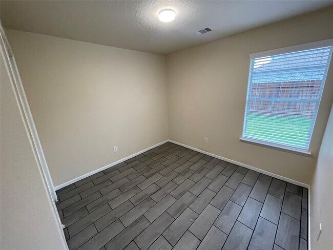Building Photo - 4815 Vintage Grove Ct