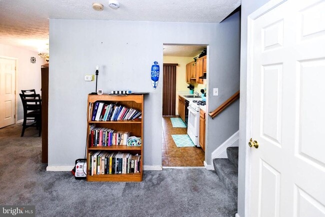 Building Photo - 1600 Ora Lea Ln