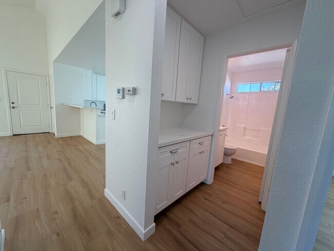 Building Photo - WILLIAMSON