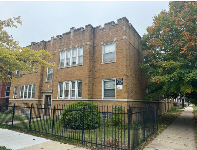 Primary Photo - 7800 S Throop St
