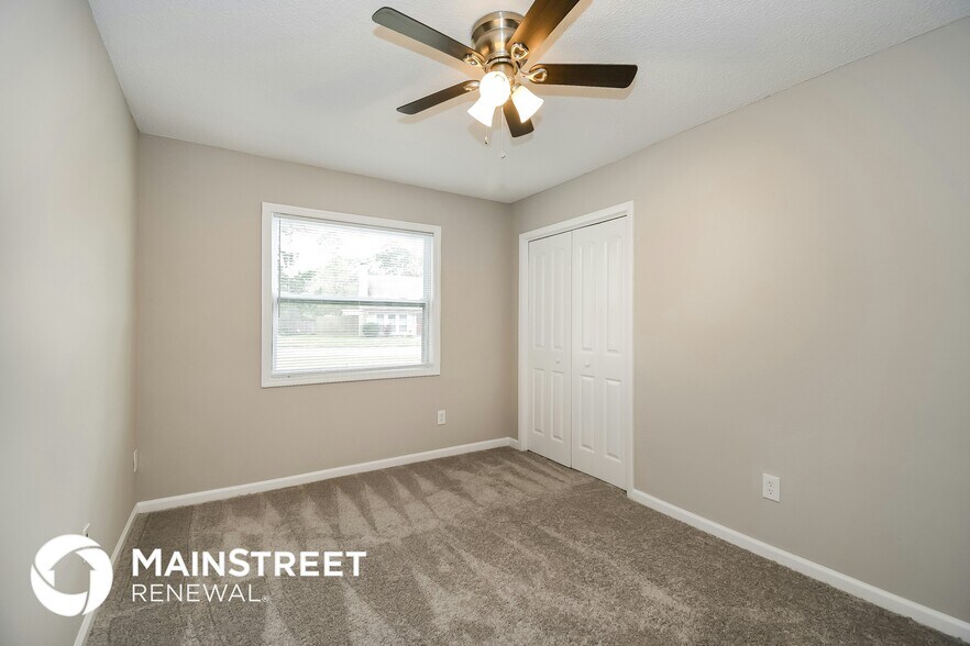 Building Photo - 3506 Whalers Way