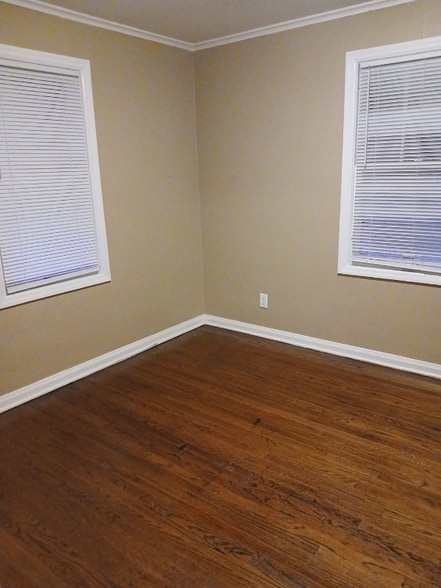 Building Photo - 6016 Pratt St