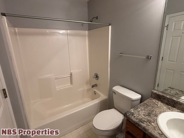 Building Photo - 8032 Stablegate Way
