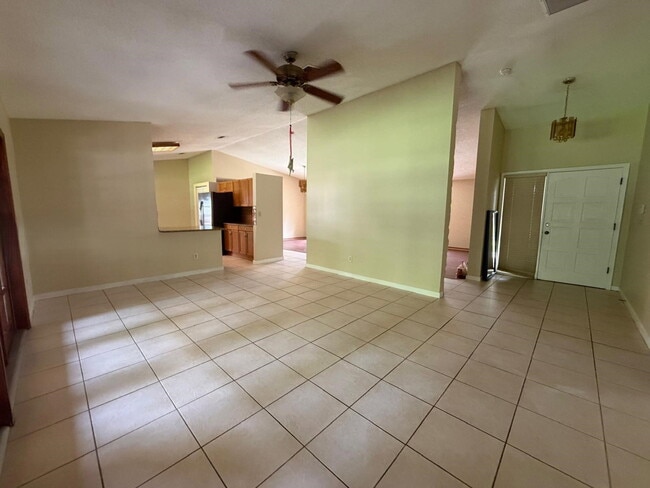 Building Photo - 14865 SW 166th St