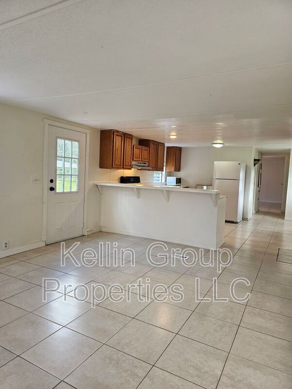 Building Photo - 2511 Futch Rd