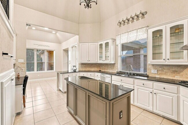 Building Photo - 1726 Parklake Village Dr