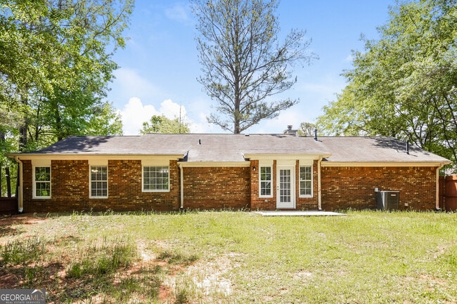 Building Photo - 10311 Commons Crossing