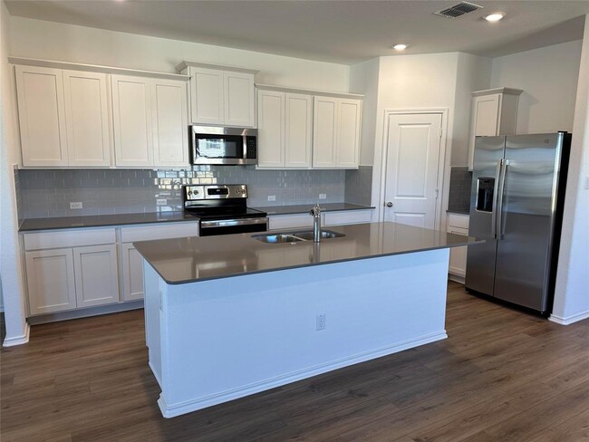 Building Photo - 1344 Terrace View Dr