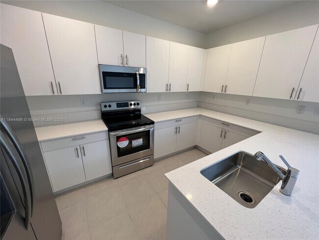 Building Photo - 23466 SW 127th Pl