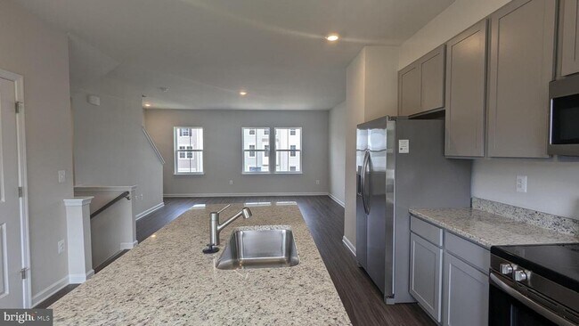 Building Photo - 151 Cooperage Rd