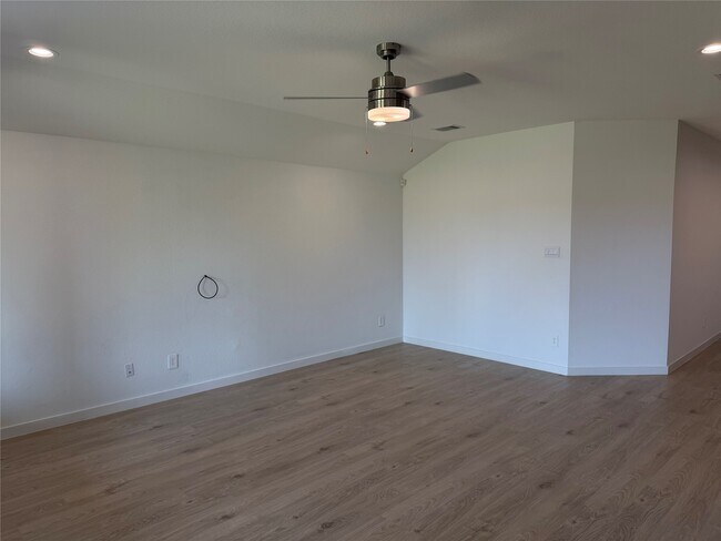 Building Photo - 30014 Violet sky Wy