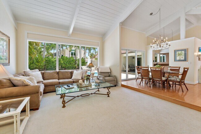 Building Photo - 107 Mako Ln