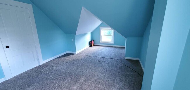 Building Photo - 40 Fairmount St