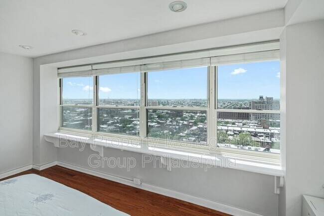 Building Photo - 1810 Rittenhouse Square