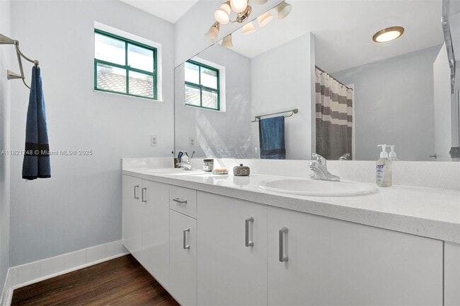 Building Photo - 11473 SW 148th Pl