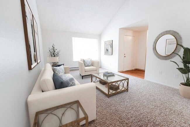 Building Photo - Harbor Oaks