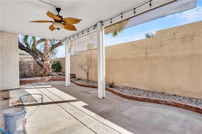 Building Photo - 5321 Tamanar Dr