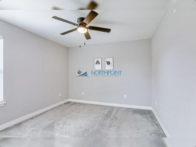 Building Photo - 12609 S Burrows St