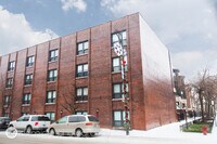 Building Photo - 805 W Oakdale Ave