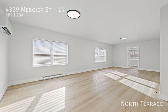 Building Photo - 4339 Mercier St