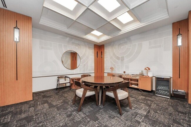 Building Photo - 4521 San Felipe St