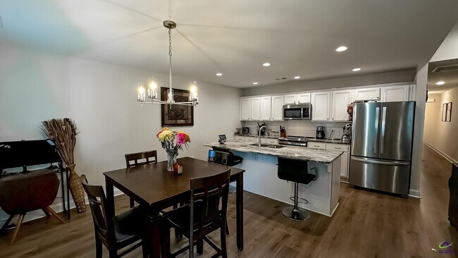 Building Photo - 181 Red Tail Cir