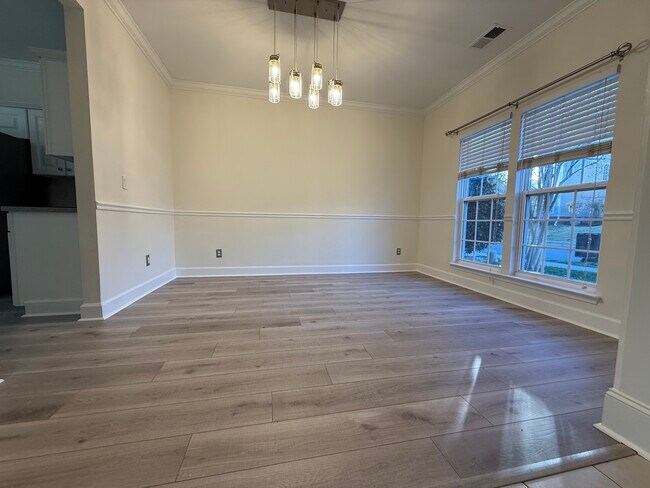 Building Photo - 11915 Royal Castle Ct