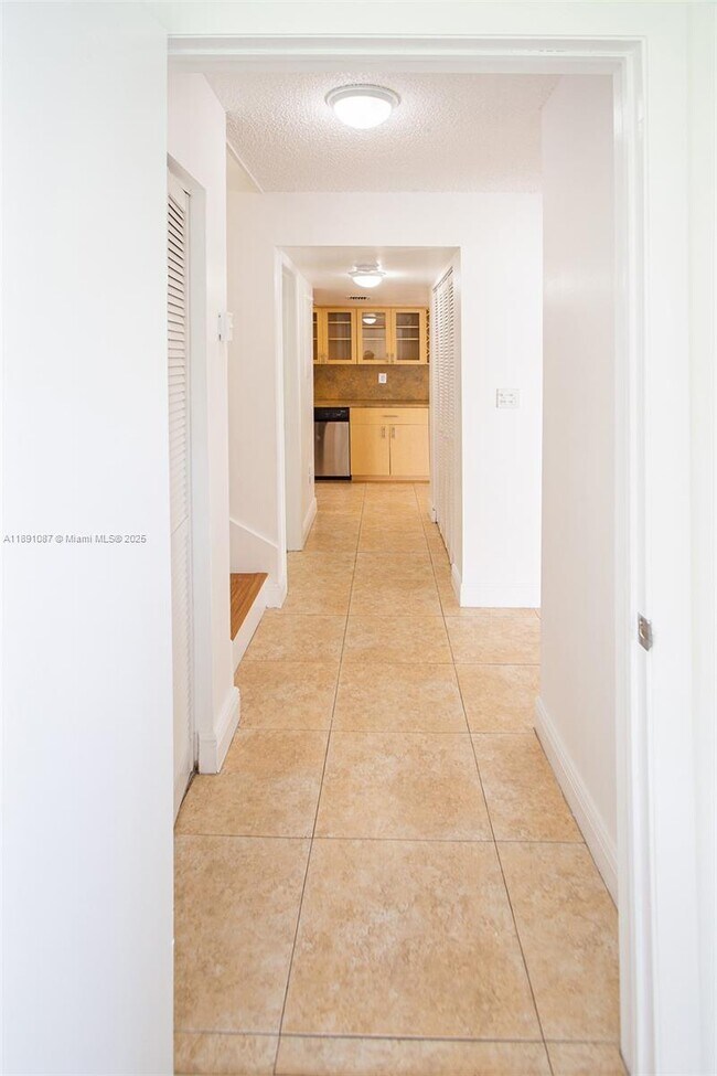Building Photo - 14378 SW 96th Terrace