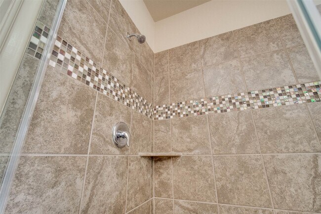 Building Photo - 24111 Valencia Ridge Ln