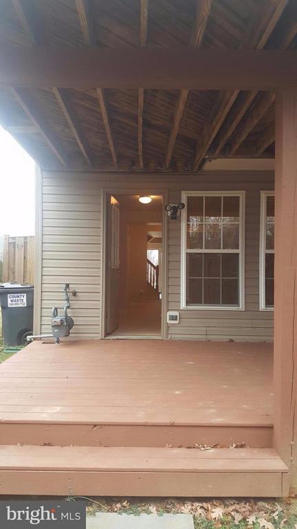 Building Photo - 7107 Finch Ln