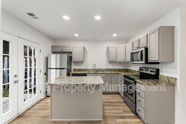 Building Photo - 15554 Asterwind Ct