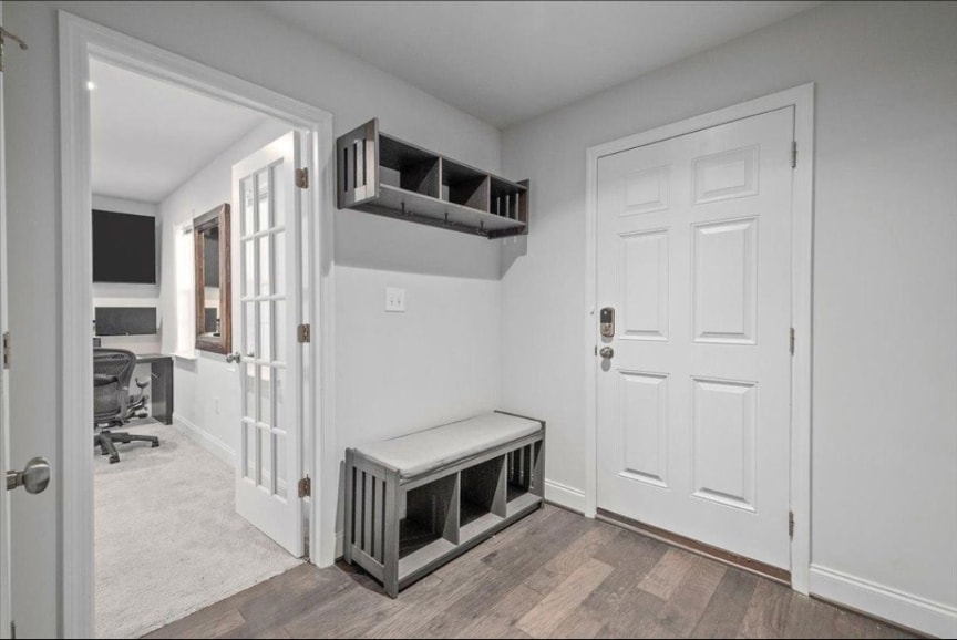 Building Photo - 2131 Westcott Ln