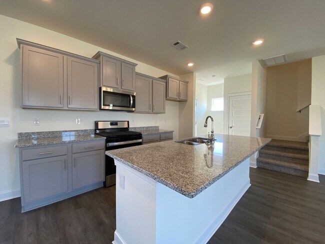 Building Photo - Home for Rent in Pike Road, AL!!! Available to View Now!!!