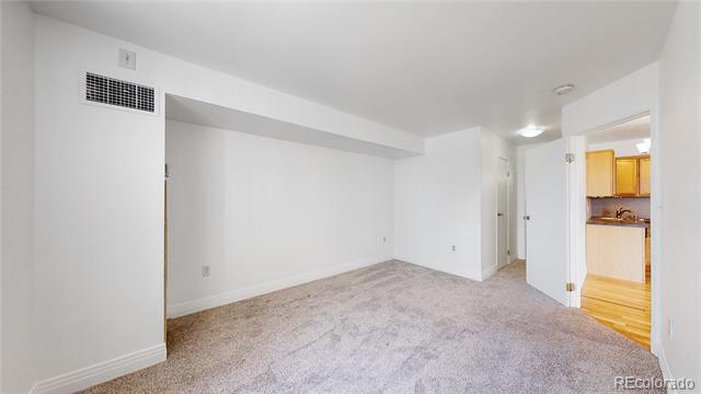 Building Photo - 601 W 11th Ave