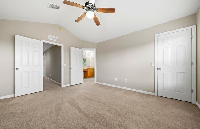 Building Photo - Corner Unit ~ Lake View ~ Maintenance Free...