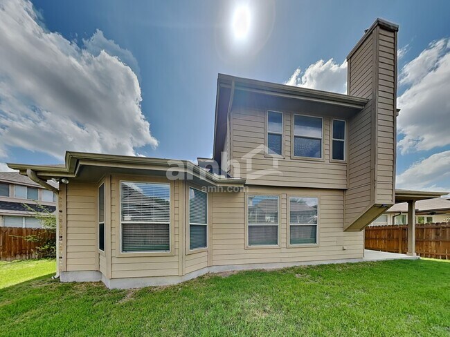 Building Photo - 5823 Grayson Cv