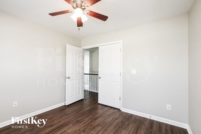 Building Photo - 813 Pinkney Pl