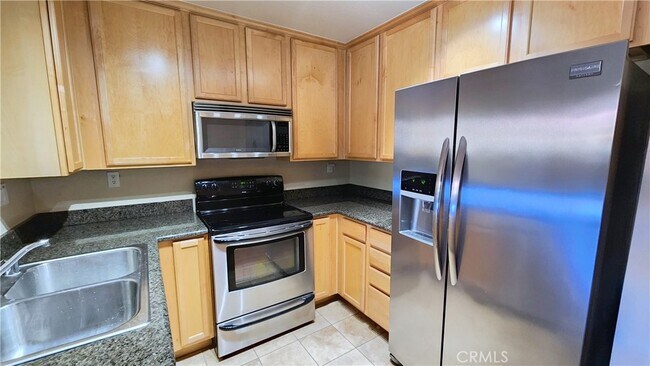 Building Photo - 2400 San Gabriel Way