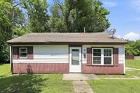 Building Photo - 550 Hensel Ave
