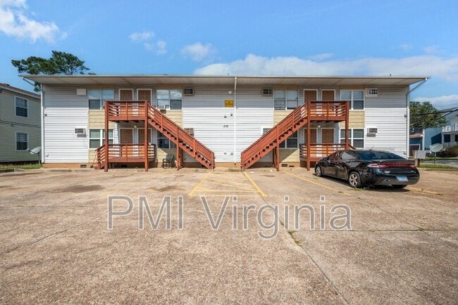 Building Photo - 2916 Pleasant Ave