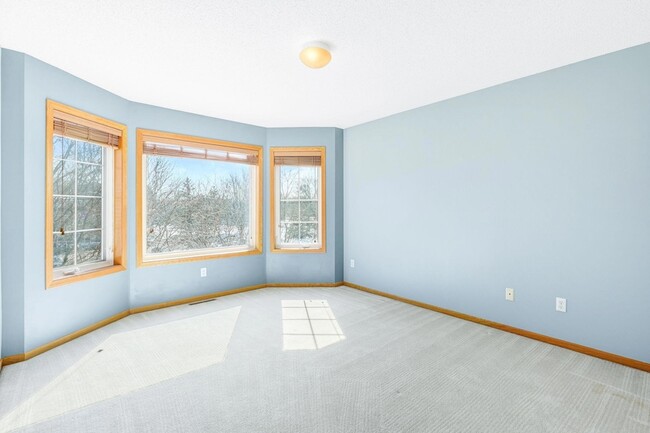 Building Photo - 10514 8th Ave N