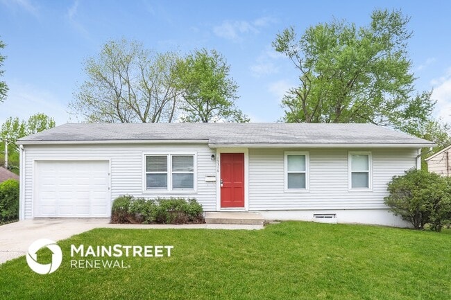 Building Photo - 15316 White Ave