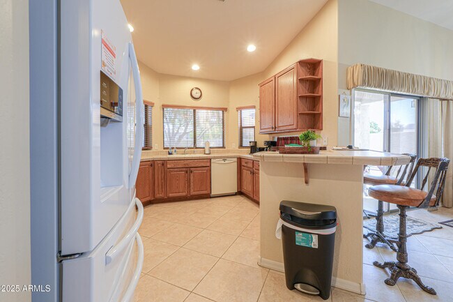 Building Photo - 1441 N Desert Willow St